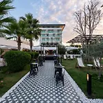 Hotel White Avsallar