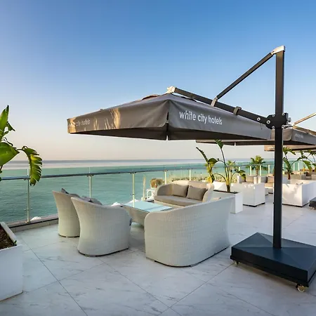 Hotel White 5*