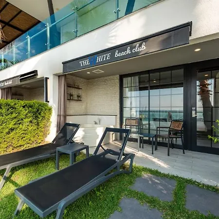 Hotel White Avsallar