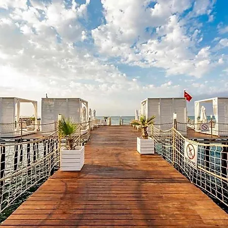White Hotel 5*