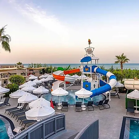 White Hotel 5*