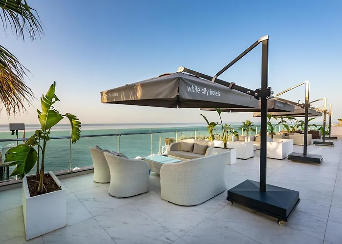 Hotel White 5*
