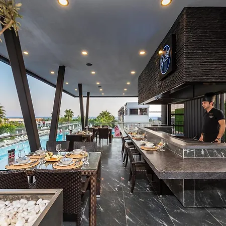 Otel White Avsallar